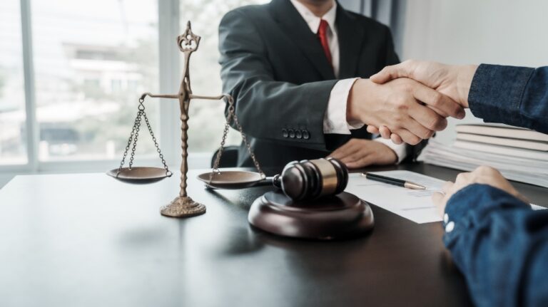 What Happens to Your Estate If You Become Incapacitated in Illinois?